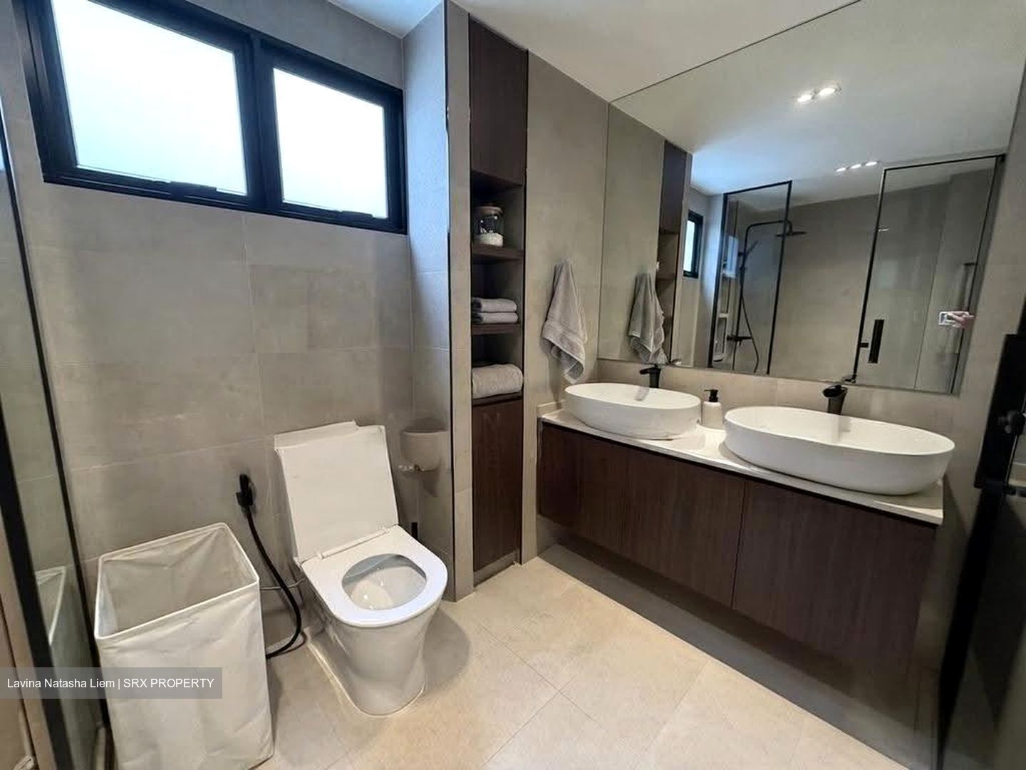Hillcrest Villa (D11), Terrace #627329191